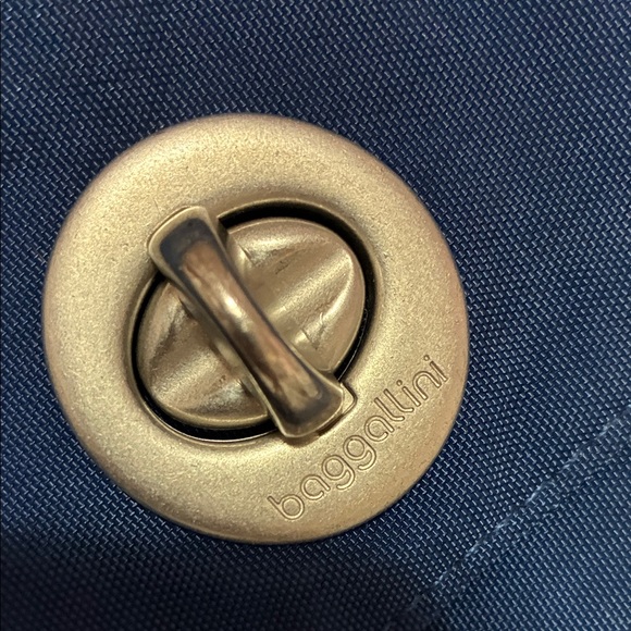 🌻 2/$25 Baggallini Midnight Blue Crossbody Bag NWOT - Picture 3 of 8